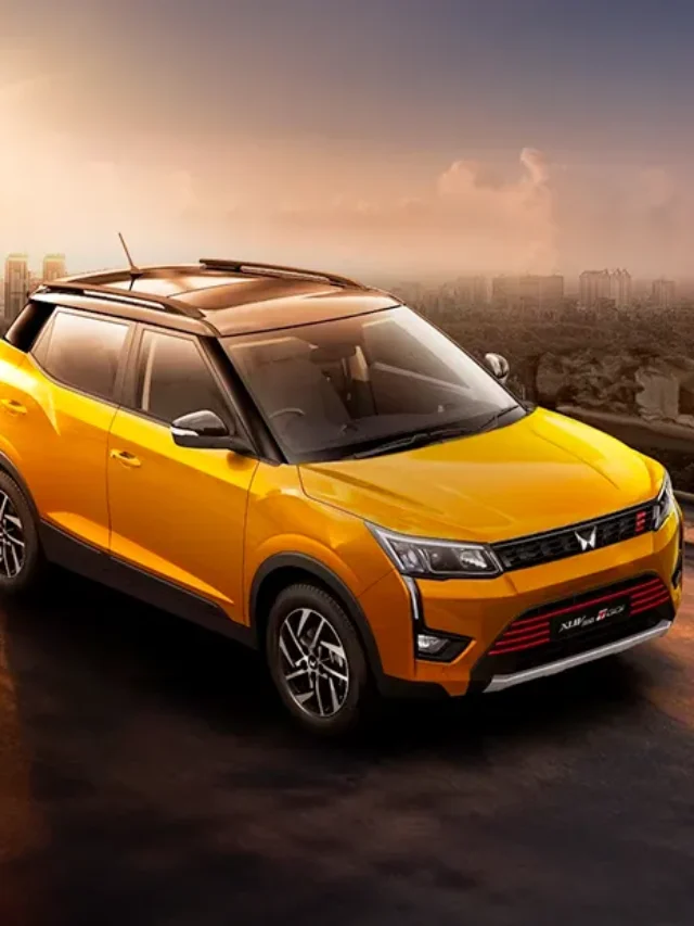 Creta की वाट लगाने लॉन्च हुई नई नवेली Mahindra XUV 300 कार